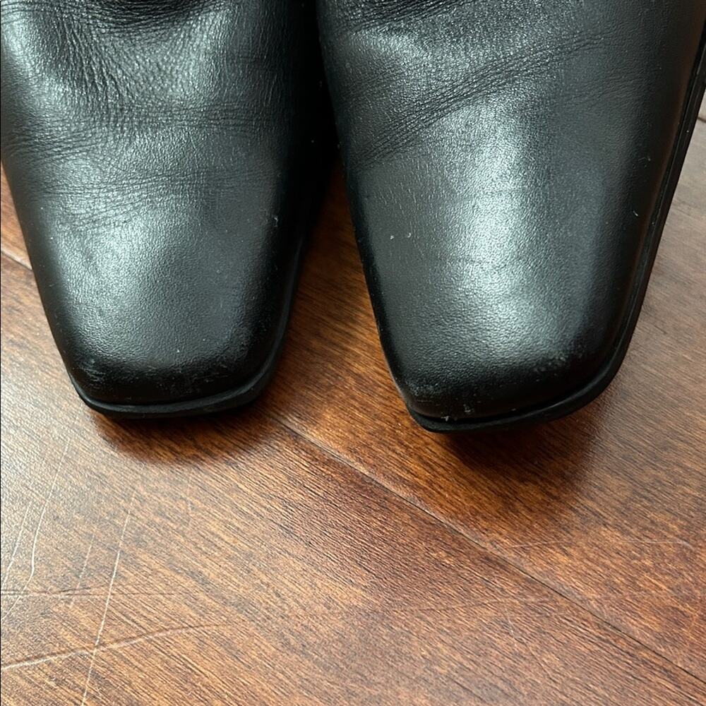 Caressa Sleek Retro 90s Black Leather Heeled Boots with Square Toes, Size 6 - Picture 6 of 16